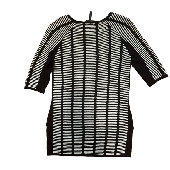 BCBGMaxazria Tunic - Picture 2 of 8